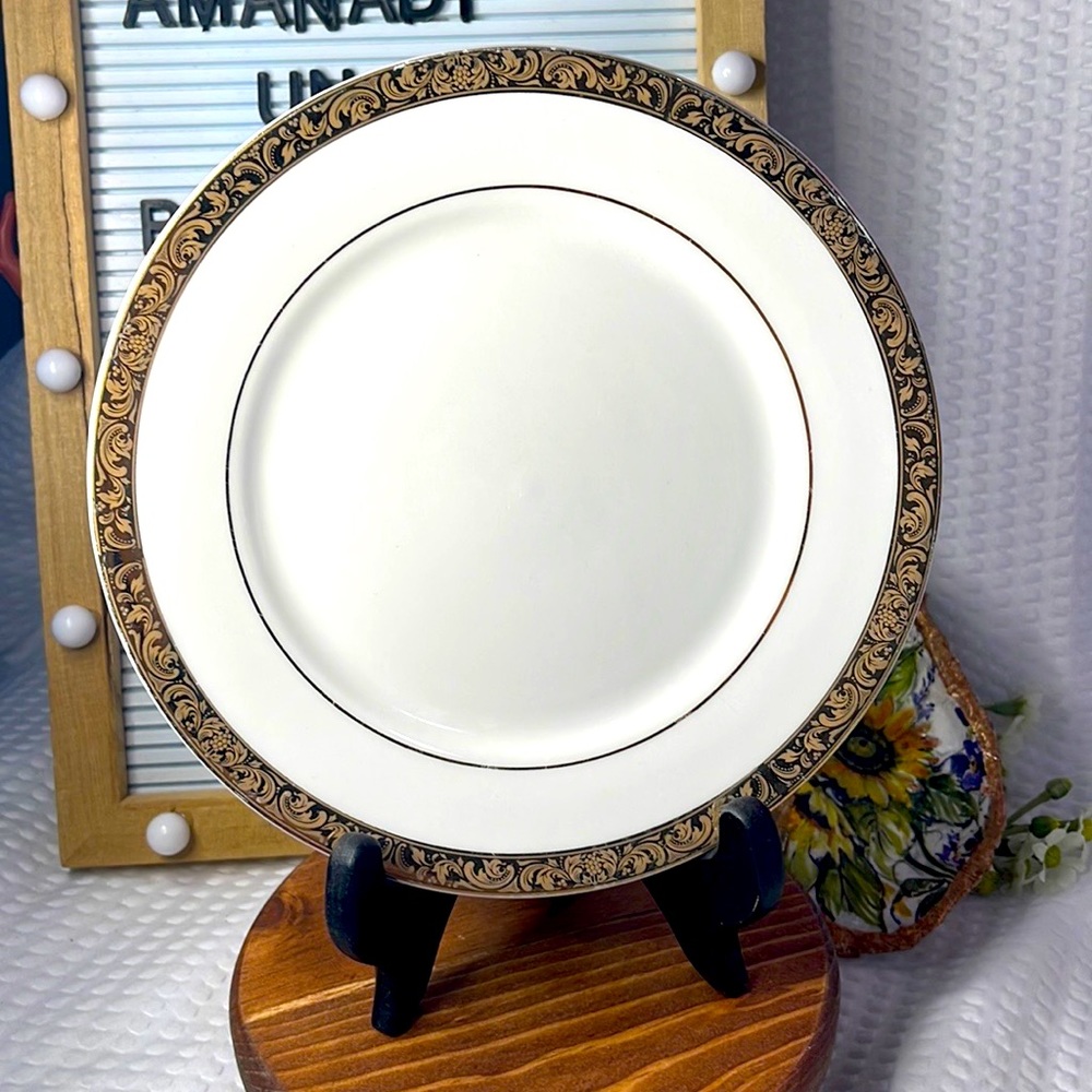 SANGO Deville 8460 Salad Plate.